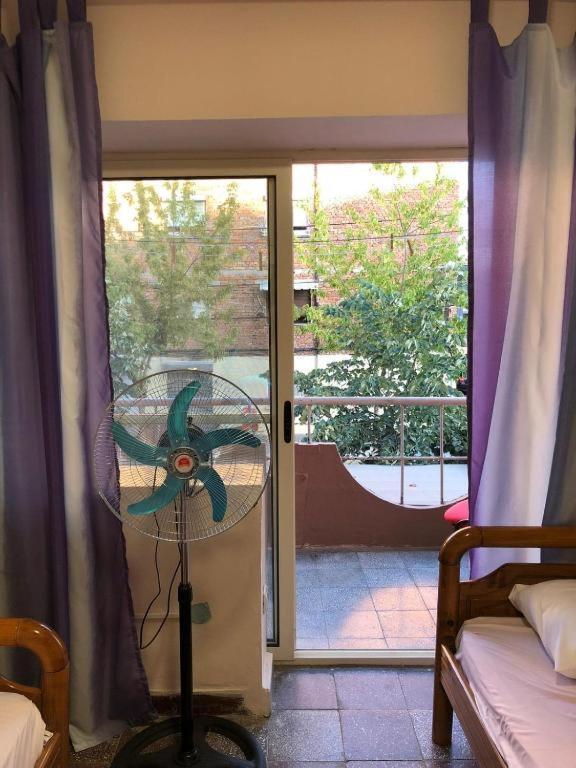 Royal Hostel Тирана Екстериор снимка